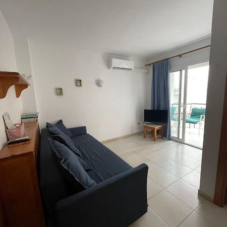 Apartamento Con Piscina En El Centro De Blanes Bagian luar foto
